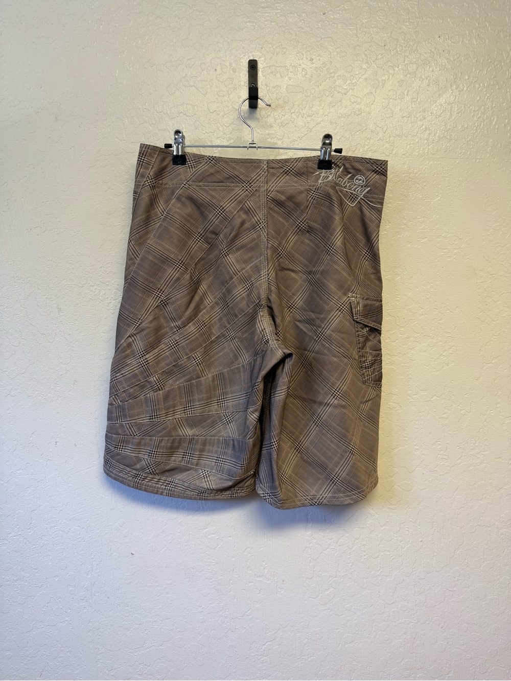 Vintage Billabong Andy Irons board shorts - Picture 7 of 12